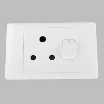 Brightstar EPL301 WHITE 16 AMP Plug - 2 X 4