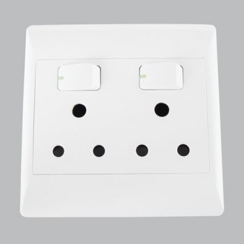 Brightstar EPL321 WHITE 16 AMP Double Plug - 4 X 4