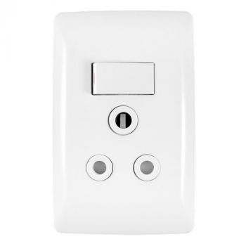 Crabtree 10050/601 Diamond Single STD Socket 164-1 Switched on 2x4 Yoke with Coverplate