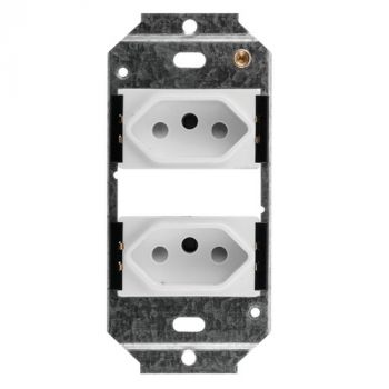 Crabtree 6857P Classic Double Slimline Unswitched 164-2 Socket on 2x4 Yoke