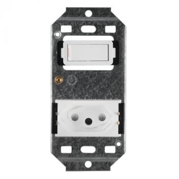 Crabtree 6858P Classic Single Slimline 164-2 Switched Socket on Yoke