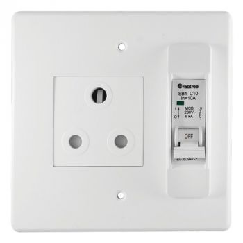 Crabtree 6868/10WC Classic 10A Circuit Breaker Single Socket 164-1 on Yoke & Coverplate