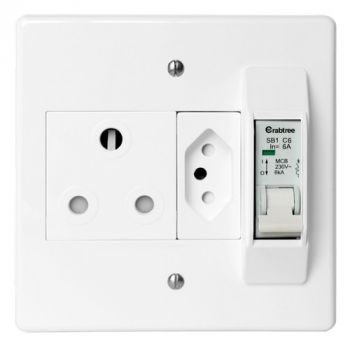 Crabtree 6869/06WC Classic 6A Circuit Breaker Combo Socket 1x164-1 plus 1x164-2 on 4x4 Yoke and Coverplate