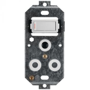 Crabtree 6896P Classic STD Single 164-1 Switched Socket on 2x4 Yoke