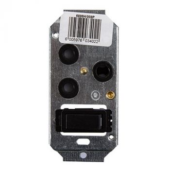 Eurolux CT6896H/008P Crabtree Classic Single Switched Socket 164-1 on 4x2 Yoke Black