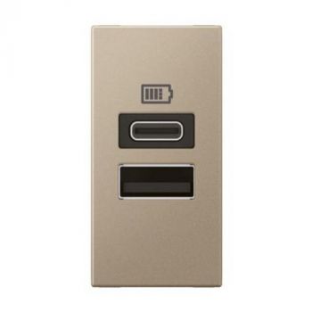 Legrand Arteor 571690 1Module USB Two Ports A+C 3A 15W Champagne
