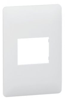 Legrand Ysalis 701181 2X4 Vertical Cover Plate For 1.5 Module Mechanisms White