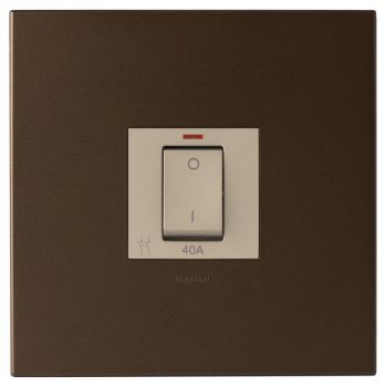 Legrand Arteor P40ALCHBR Isolating Switch With Led 4X4 Dark Bronze/Champagne