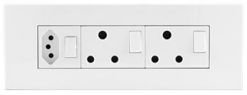 Legrand Arteor PA8MODTWHT 8Module Power Cluster Including 2 Switched With 1 New Switched White