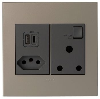 Legrand Arteor PMONU44MCH Socket s With TypeA And C USB Monobloc 4X4 Champagne/Magnesium