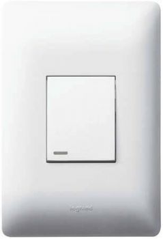 Legrand Ysalis PYI124WHT 1Lever Intermediate Switch 4X2 White