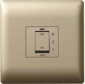 Legrand Ysalis PYISO40ACHA 40A Isolator 4X4 Champagne