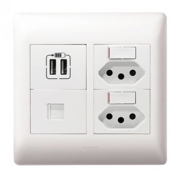 Legrand Ysalis PYNSUD44WHT New Socket Switched X 2 + USB X 2 + Data 4X4 White