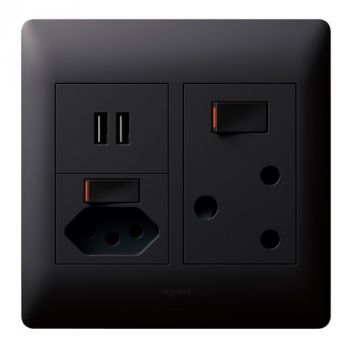 Legrand Ysalis PYONSU44BLK Socket Switched New Socket Switched + Double USB 4X4 Black