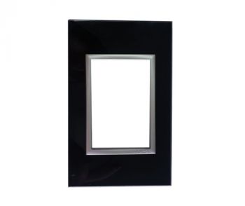 Onesto Matrix BGT-MXG-2003 4 x 2 3 Lever Yoke Black Glass And Titanium Bezel