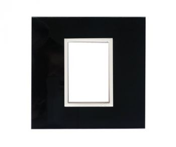 Onesto Matrix BGW-MXG-4001W 4 x 4 1 Lever Yoke Black Glass And White Bezel