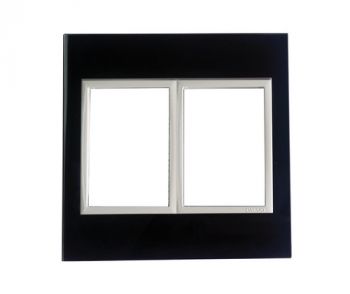 Onesto Matrix BGW-MXG-4002W 4 x 4 1+1 Lever Yoke Black Glass And White Bezel