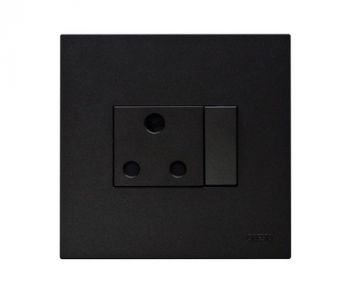 Onesto Matrix BK-MXP-4001H 16A Single Switched Socket 4 x 4 Outlet Horizontal Black