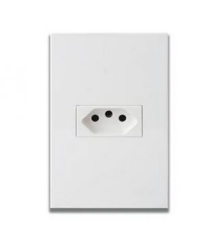 Onesto Matrix MXP-2001E 4 x 2 1 x 16A Slimline Unswitched Socket (New Za Plug Socket) Small White