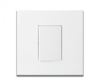 Onesto Matrix MXS-4011W 4 x 4 16A 1 Lever 1 Way Wide Rocker Large Switch White