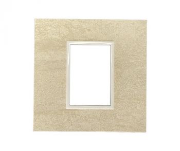 Onesto Matrix NAVONA-4001-W 4 x 4 1 Lever Yoke Traverton Navona & White Bezel