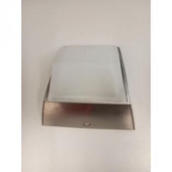 Radiant WYN-KG05-SC Foot Light 240V - Indoor Surface Glass - 123X116Mm Satin Chrome