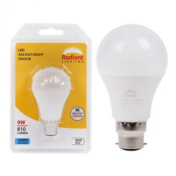 Radiant RLL316BC A60 Day/Night Sensor 9w LED B22 5000K Non Dimmable